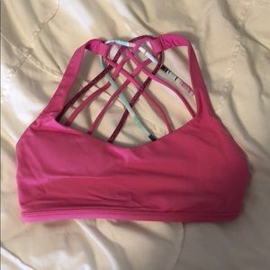 Pink lulu lemon sports bra